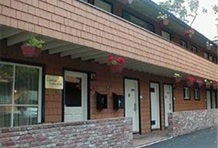 Carmel Oaks - Clarion Collection - Carmel By The Sea